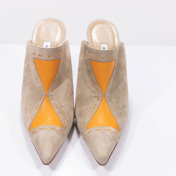 Manolo Blahnik Epafrodito Suede Mules - Picture 6 of 15